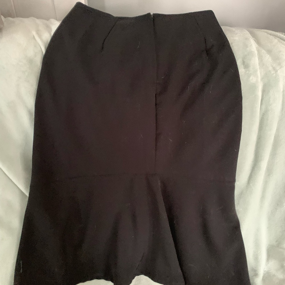 Dark grey skirt almost black